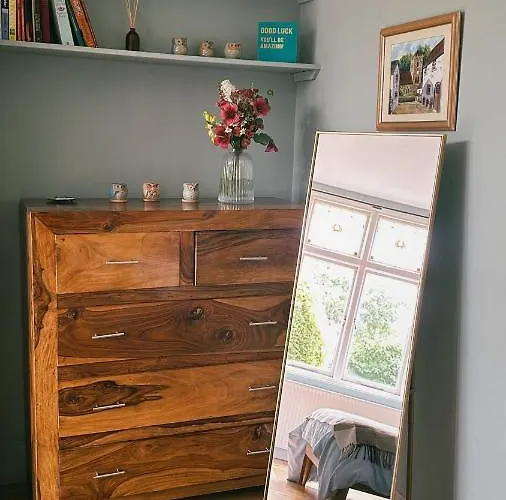 Apartment A Cosy Garden Flat In A Quiet Area Close To The Centre Bristol