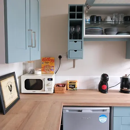 A Cosy Garden Flat In A Quiet Area Close To The Centre *