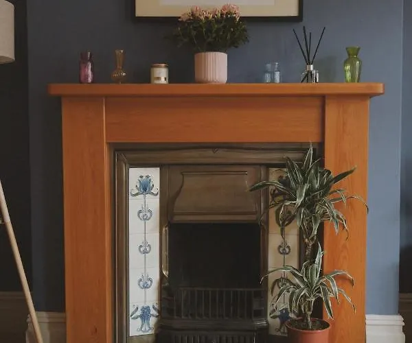 A Cosy Garden Flat In A Quiet Area Close To The Centre Апартаменты Бристоль