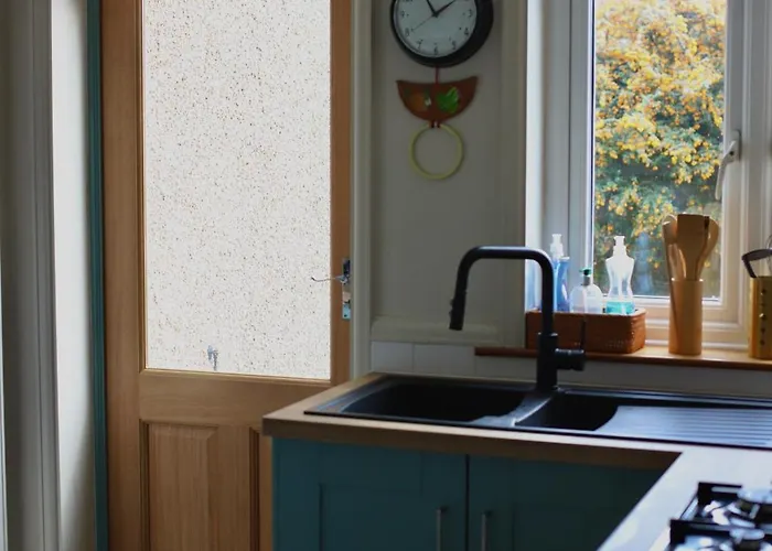 A Cosy Garden Flat In A Quiet Area Close To The Centre *